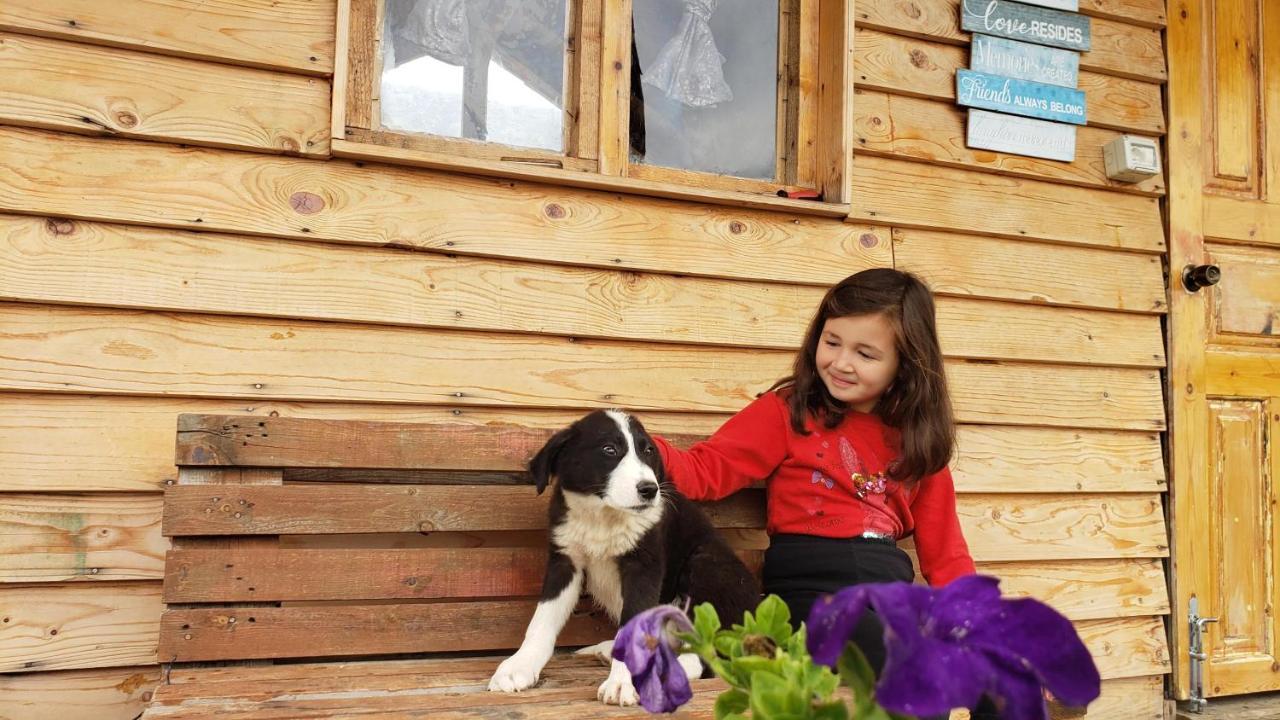 Life On The Farm Hotel Nepravishte Buitenkant foto